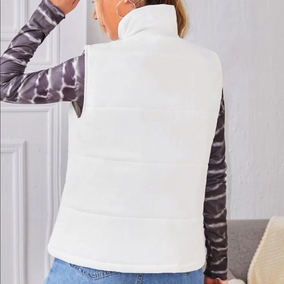 white puffer vest jacket - Picture 2 of 5